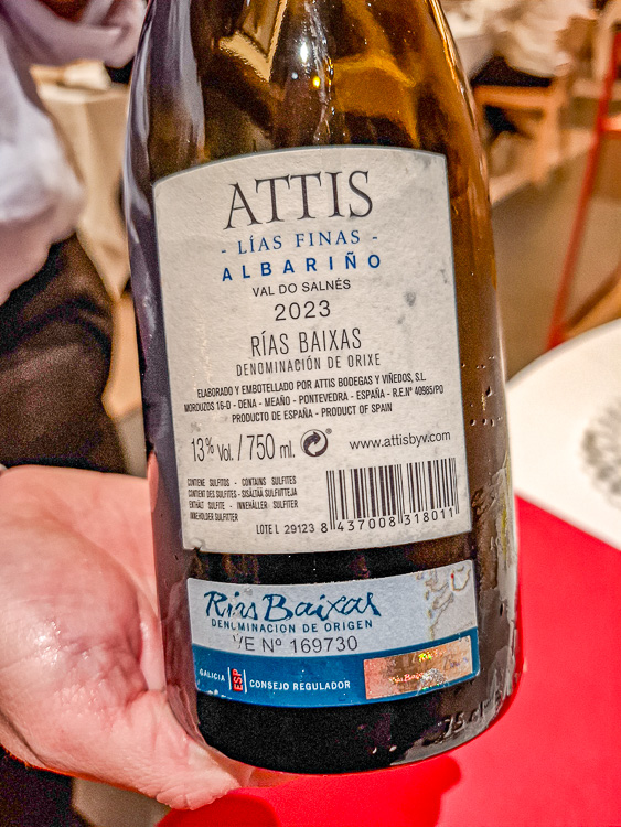 Wijnproeverij Rias Baixas - Wijn 3 - Attis - DO Rias Baixas - Fles achterkant