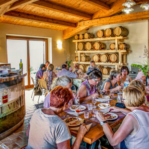 Umbria lunch met typische gerechten op een wijndomein