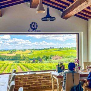 Wijnproeverij met de wijnmaker in Montepulciano, Toscane