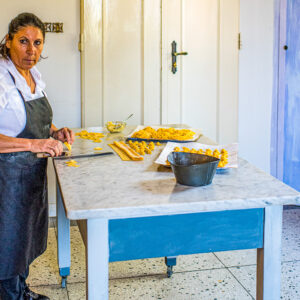 Kookatelier pasta maken op een wijngaard bij Bologna